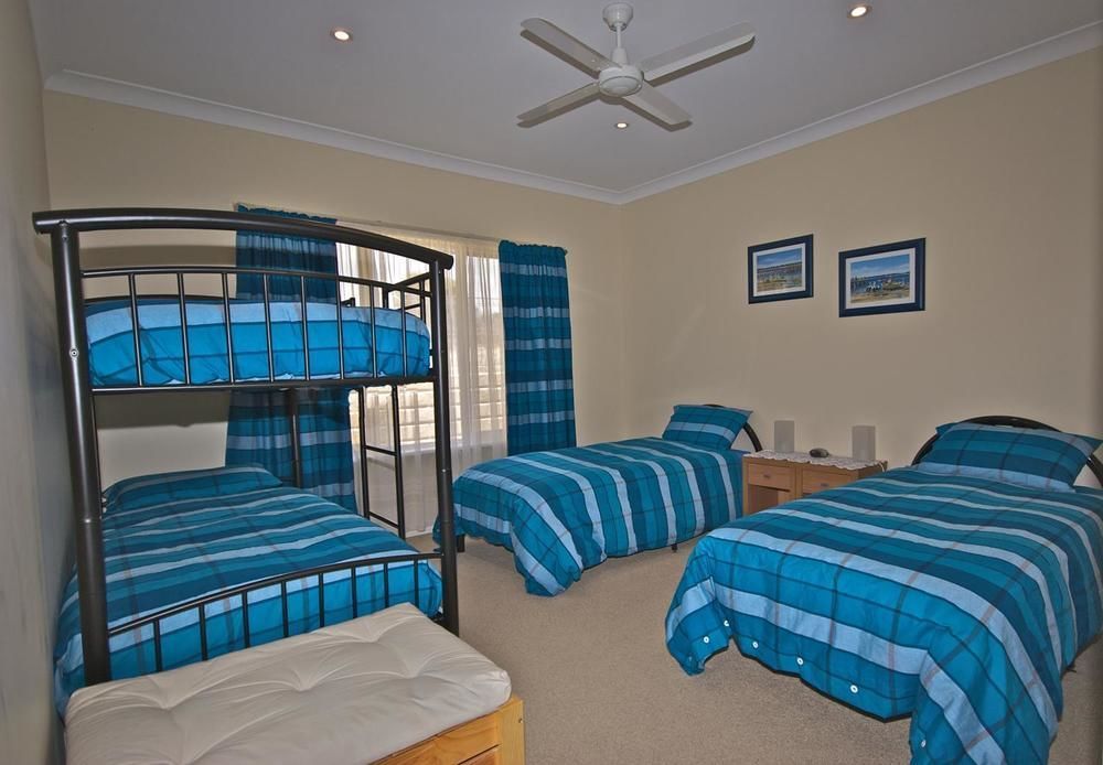 Searenity Holiday Accommodation Emu Bay ภายนอก รูปภาพ