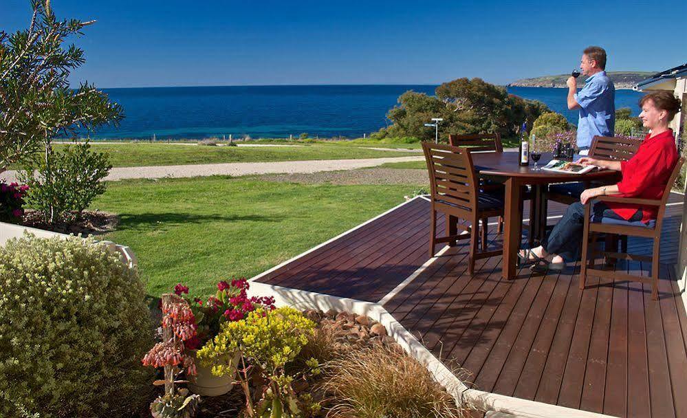 Searenity Holiday Accommodation Emu Bay ภายนอก รูปภาพ